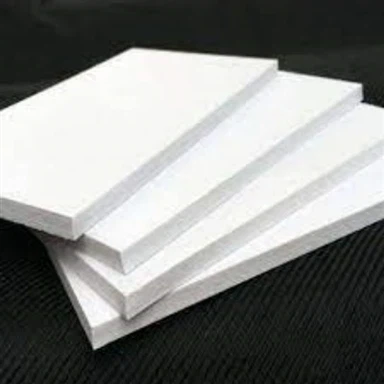 PVC-Schaumplatte mit weißer Kruste zur Dekoration